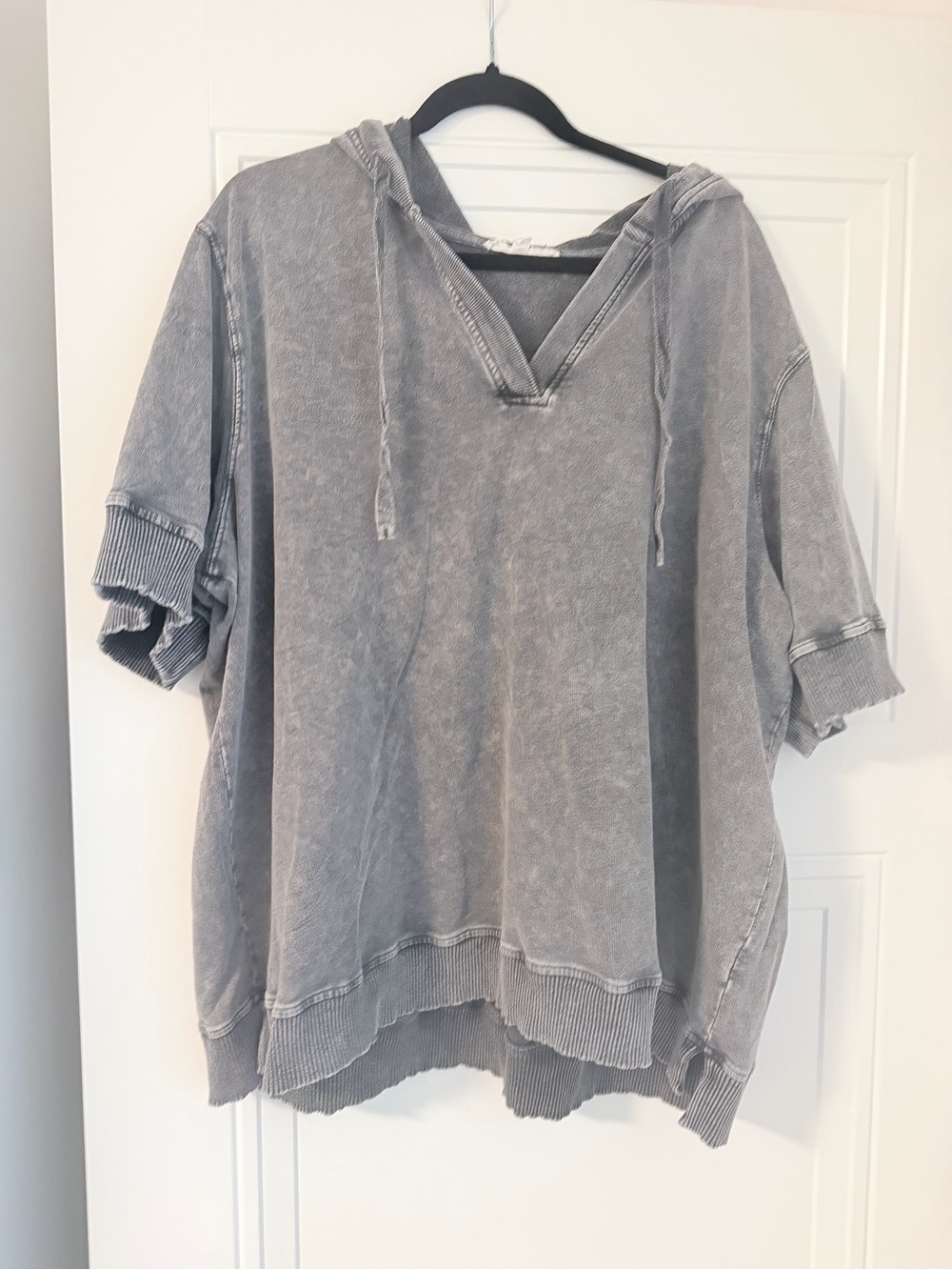 Jane and Delancey Mineral Wash Grey Short-Sleeve Hooded Top